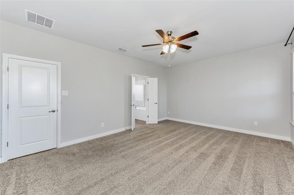 11524 Leeson Street Haslet, TX 76052 - Photo 17 of 38