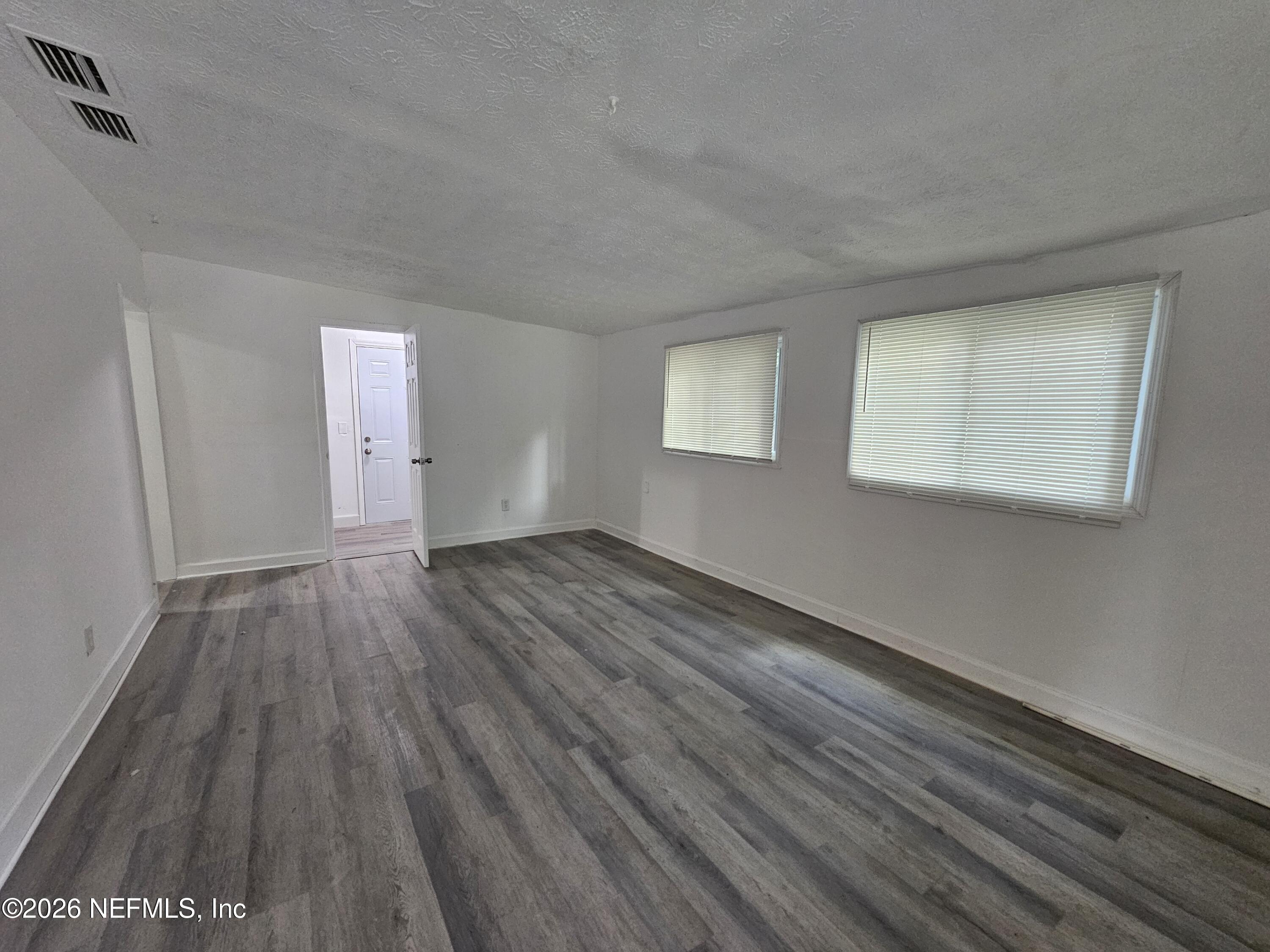 10228 Westmar Road Jacksonville, FL 32218 - Photo 6 of 10 20260701_134207