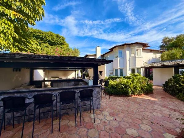 $2,300,000 | 1009 South Indian River Drive, Fort Pierce, FL 34950