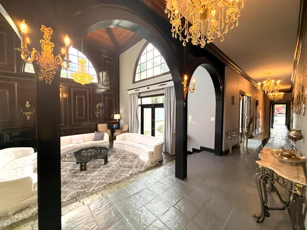 $2,300,000 | 1009 South Indian River Drive, Fort Pierce, FL 34950