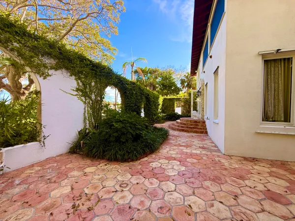 $2,300,000 | 1009 South Indian River Drive, Fort Pierce, FL 34950
