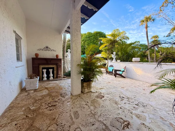 $2,300,000 | 1009 South Indian River Drive, Fort Pierce, FL 34950