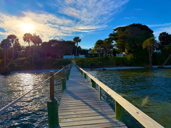 $2,300,000 | 1009 South Indian River Drive, Fort Pierce, FL 34950