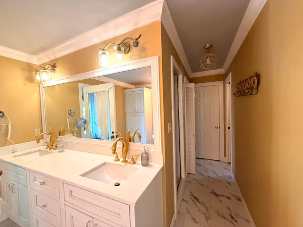 $2,300,000 | 1009 South Indian River Drive, Fort Pierce, FL 34950