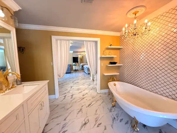 $2,300,000 | 1009 South Indian River Drive, Fort Pierce, FL 34950