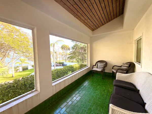 $2,300,000 | 1009 South Indian River Drive, Fort Pierce, FL 34950