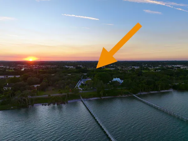 $2,300,000 | 1009 South Indian River Drive, Fort Pierce, FL 34950