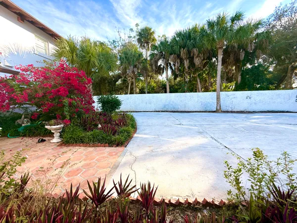 $2,300,000 | 1009 South Indian River Drive, Fort Pierce, FL 34950