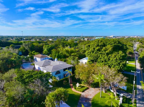 $2,300,000 | 1009 South Indian River Drive, Fort Pierce, FL 34950