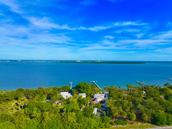 $2,300,000 | 1009 South Indian River Drive, Fort Pierce, FL 34950