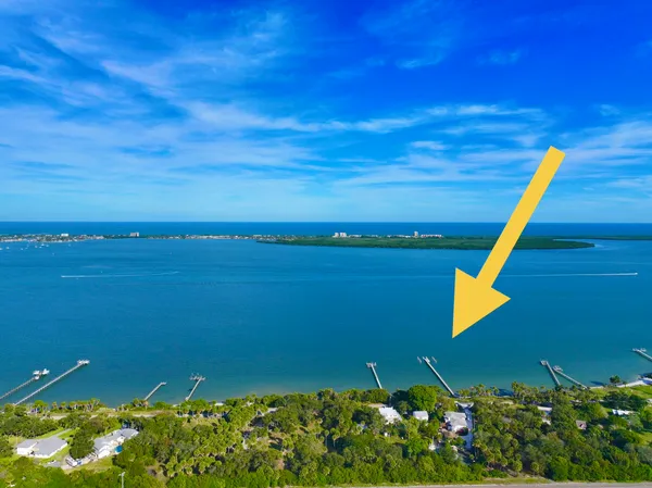 $2,300,000 | 1009 South Indian River Drive, Fort Pierce, FL 34950
