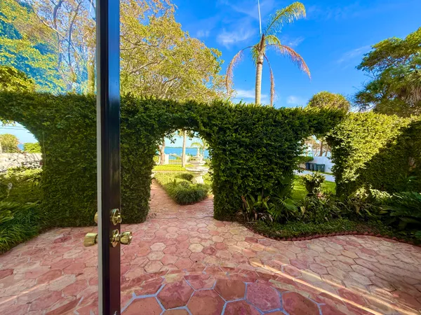 $2,300,000 | 1009 South Indian River Drive, Fort Pierce, FL 34950