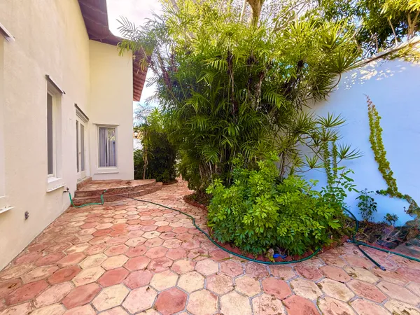 $2,300,000 | 1009 South Indian River Drive, Fort Pierce, FL 34950
