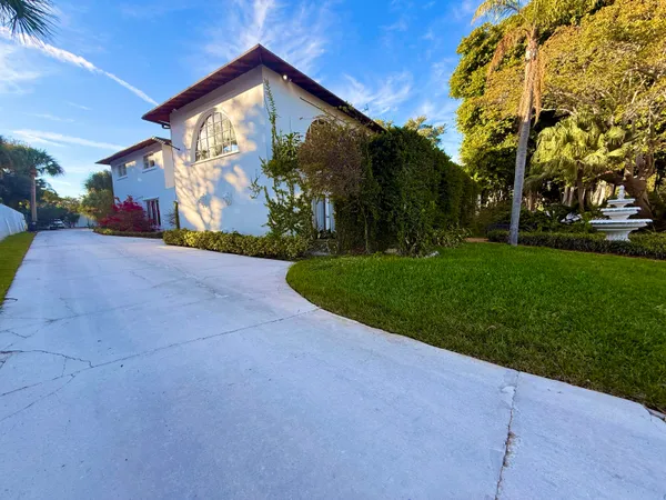 $2,300,000 | 1009 South Indian River Drive, Fort Pierce, FL 34950