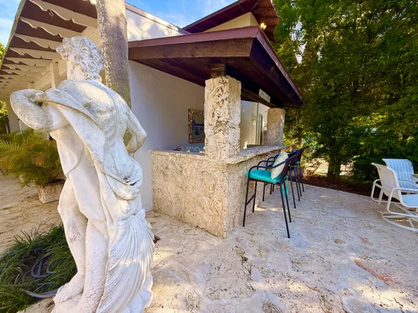 $2,300,000 | 1009 South Indian River Drive, Fort Pierce, FL 34950