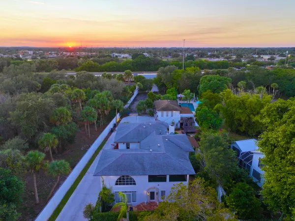 $2,300,000 | 1009 South Indian River Drive, Fort Pierce, FL 34950