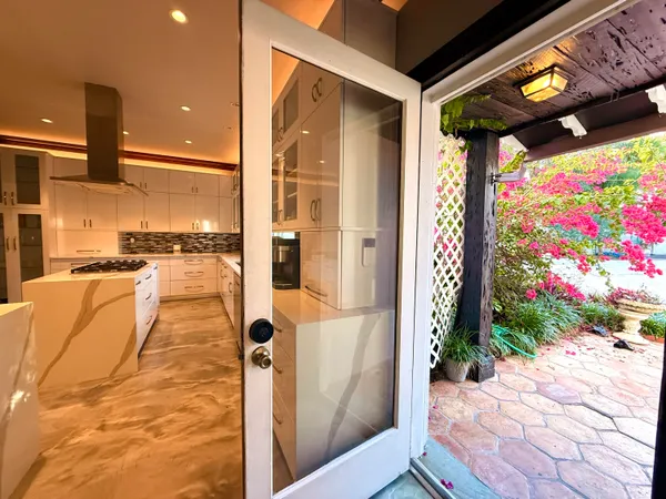 $2,300,000 | 1009 South Indian River Drive, Fort Pierce, FL 34950