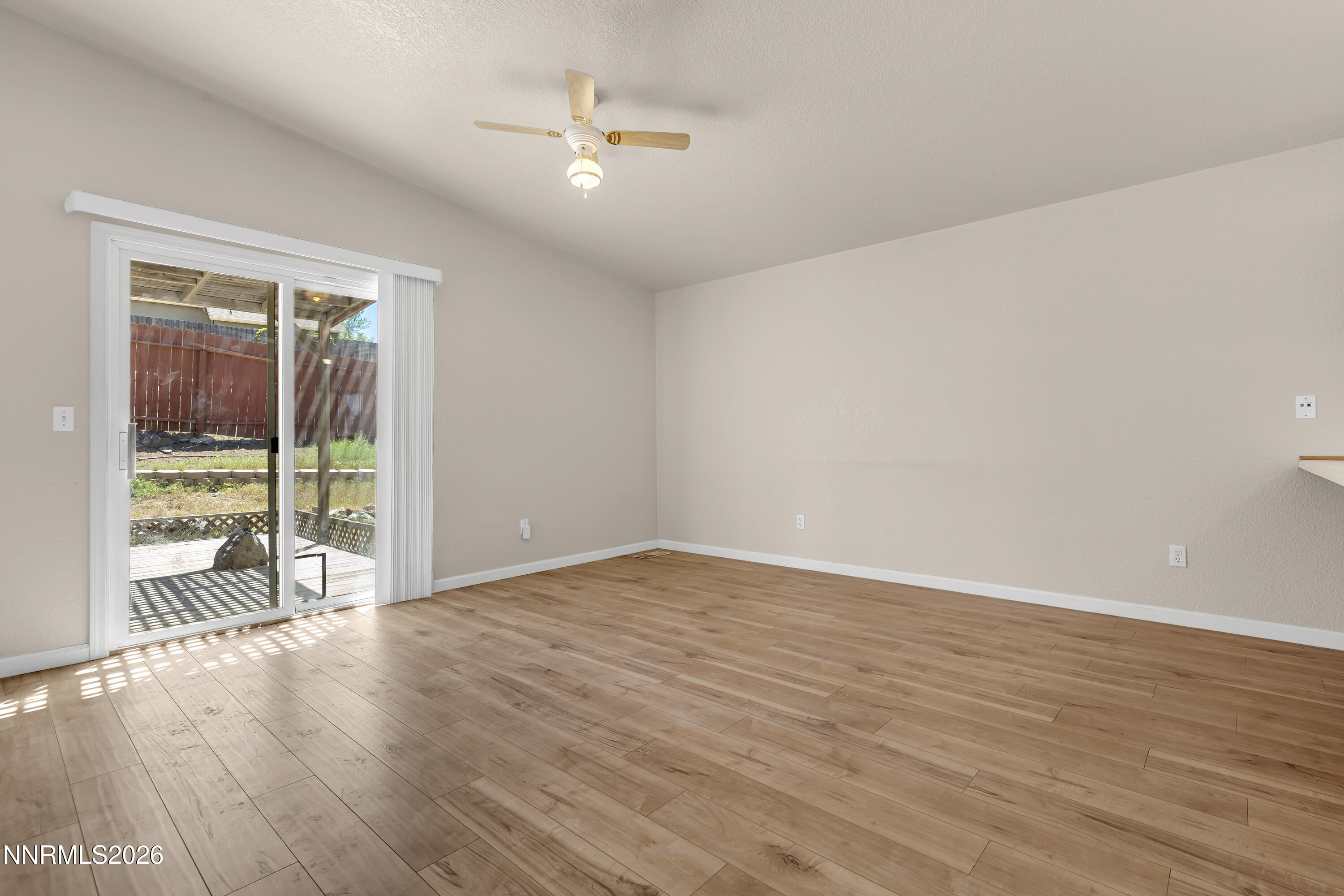 5486 Trapper Court Sun Valley, NV 89433 - Photo 14 of 37 Trapper5486-014