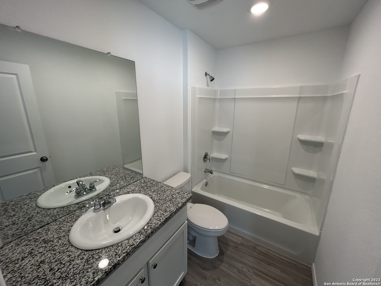 11026 Tree Line San Antonio, TX 78223 - Photo 12 of 23