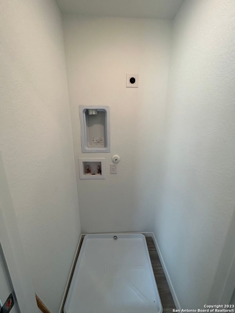 11026 Tree Line San Antonio, TX 78223 - Photo 14 of 23