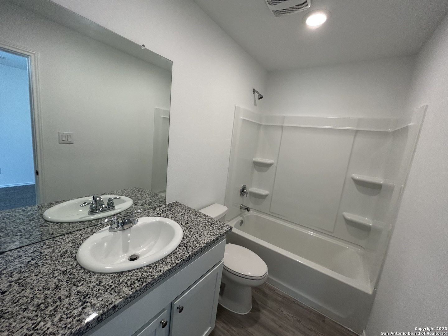 11026 Tree Line San Antonio, TX 78223 - Photo 19 of 23