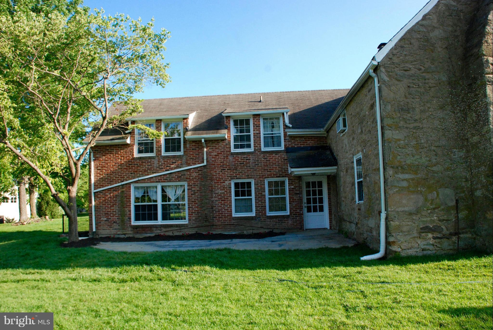 9813 Kendale Road Potomac, MD 20854 - Photo 4 of 26 Exterior (General)