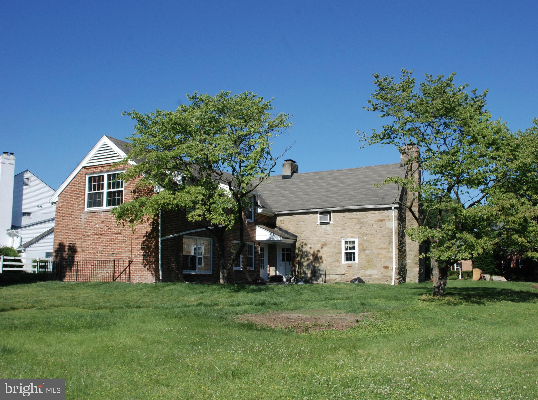 9813 Kendale Road Potomac, MD 20854 - Photo 6 of 26 Exterior (Rear)