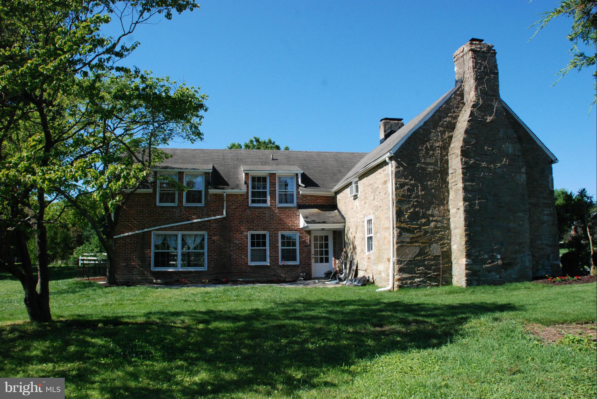 9813 Kendale Road Potomac, MD 20854 - Photo 7 of 26 View of 1824 and 1961 Sections