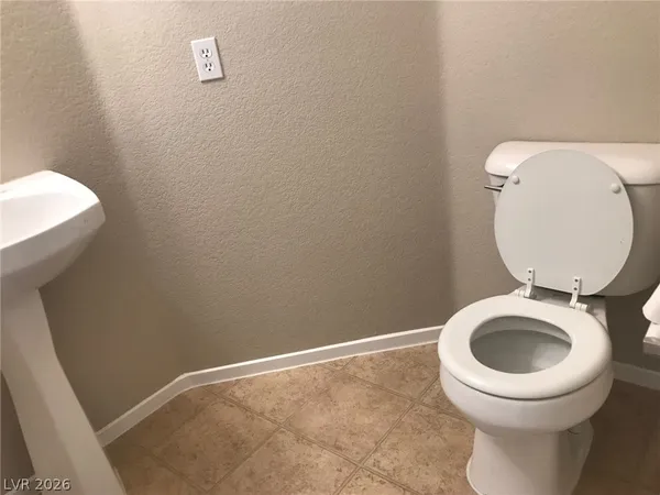 $2,695 | 920 Nevada Blaze Avenue, North Las Vegas, NV 89081