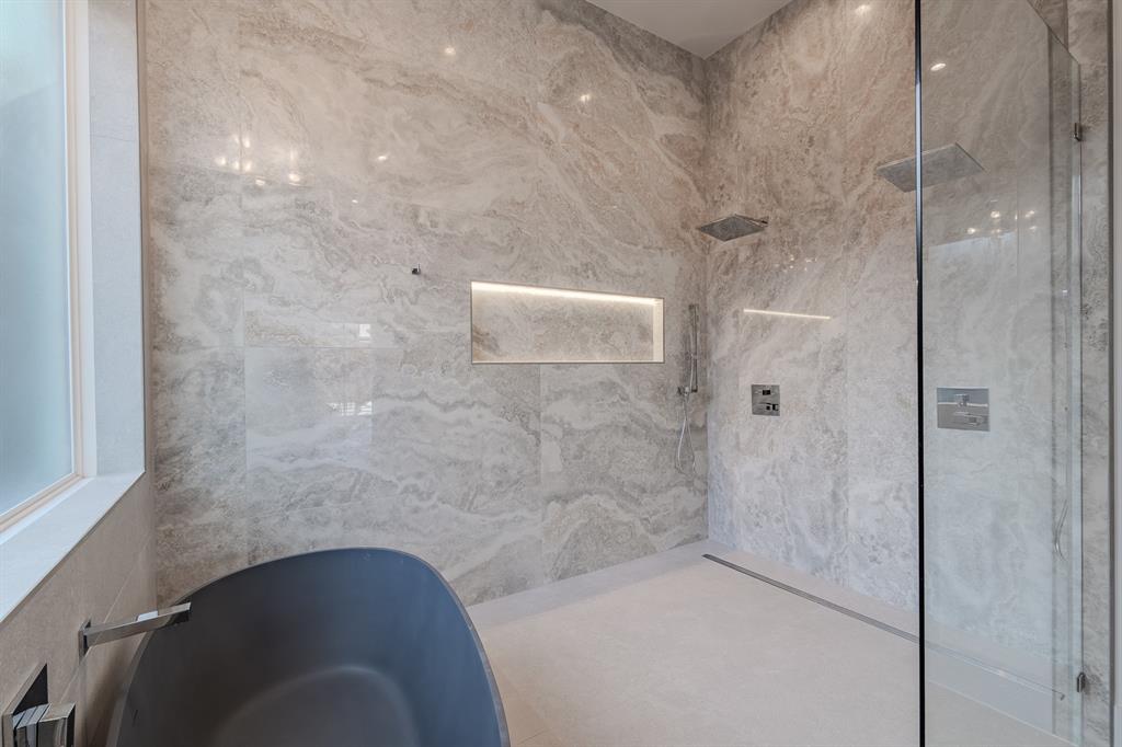 11232 Hillcrest Road Dallas, TX 75230 - Photo 22 of 34