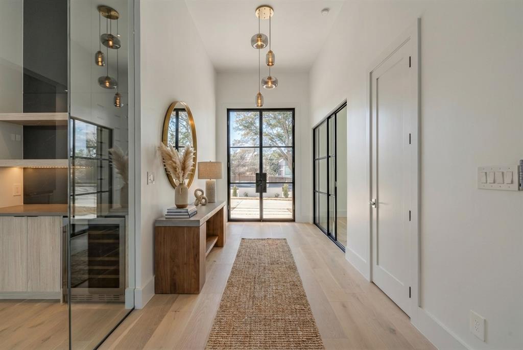 11232 Hillcrest Road Dallas, TX 75230 - Photo 6 of 34