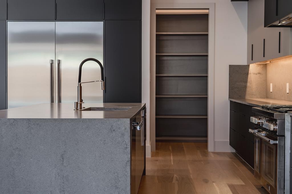 11232 Hillcrest Road Dallas, TX 75230 - Photo 10 of 34