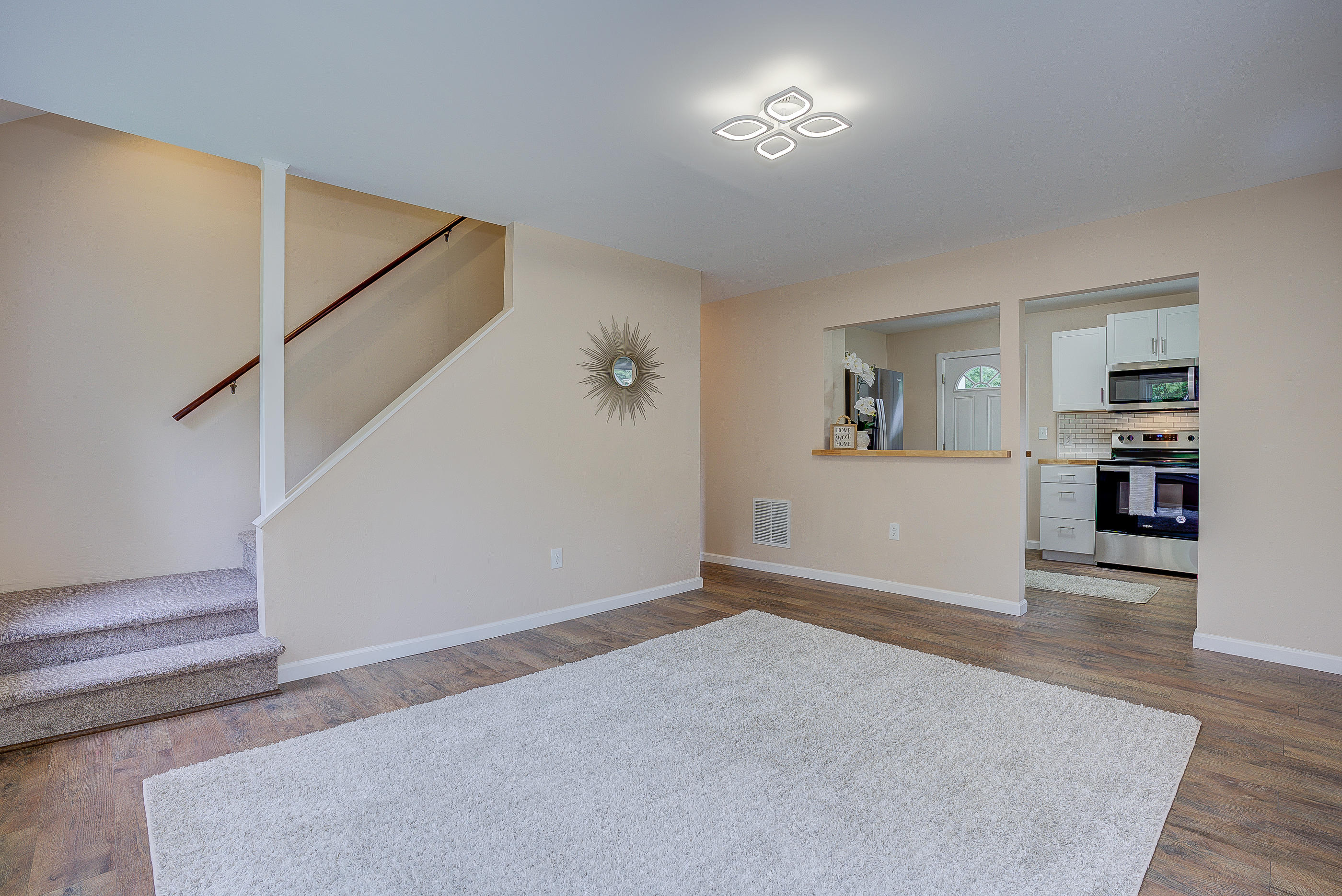2220 Valleydale Road Salem, VA 24153 - Photo 6 of 30 06