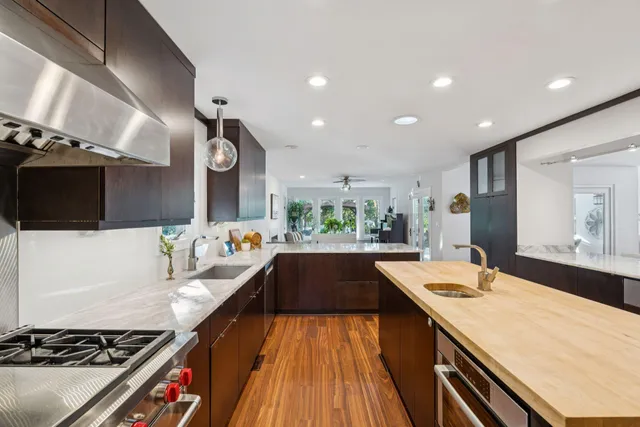 $3,197,500 | 9 Fairway Village Lane, Isle of Palms, SC 29451