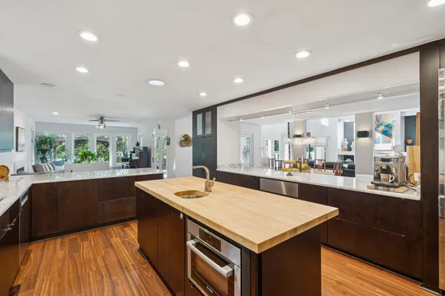 $3,197,500 | 9 Fairway Village Lane, Isle of Palms, SC 29451