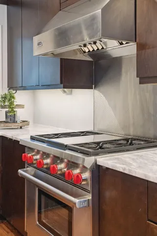 $3,197,500 | 9 Fairway Village Lane, Isle of Palms, SC 29451