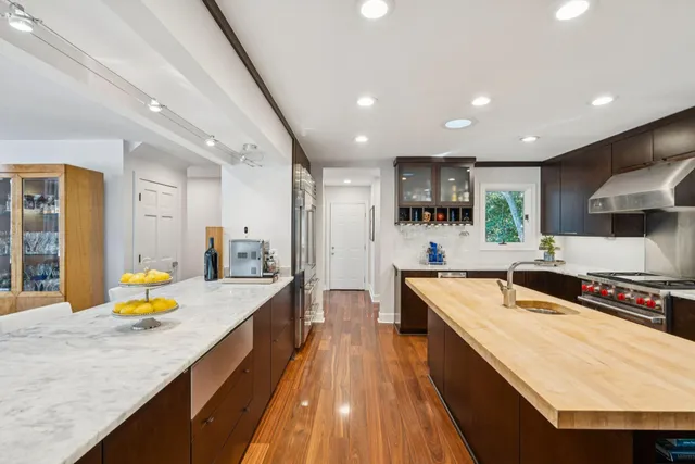 $3,197,500 | 9 Fairway Village Lane, Isle of Palms, SC 29451