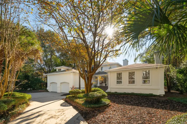 $3,197,500 | 9 Fairway Village Lane, Isle of Palms, SC 29451