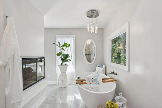 $3,197,500 | 9 Fairway Village Lane, Isle of Palms, SC 29451