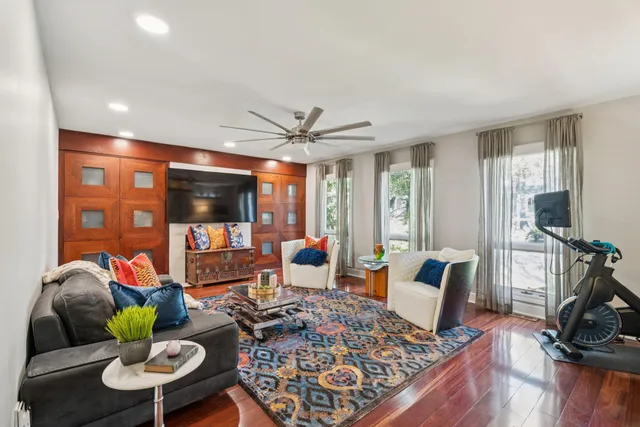 $3,197,500 | 9 Fairway Village Lane, Isle of Palms, SC 29451