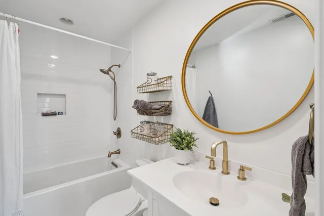 $3,197,500 | 9 Fairway Village Lane, Isle of Palms, SC 29451