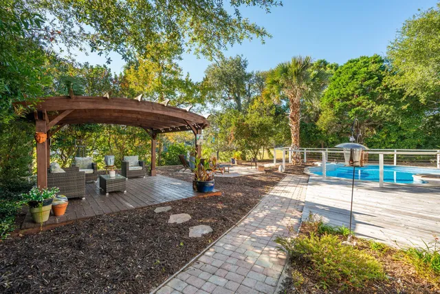 $3,197,500 | 9 Fairway Village Lane, Isle of Palms, SC 29451