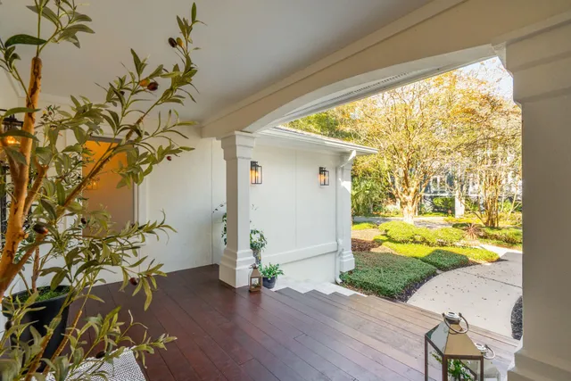 $3,197,500 | 9 Fairway Village Lane, Isle of Palms, SC 29451