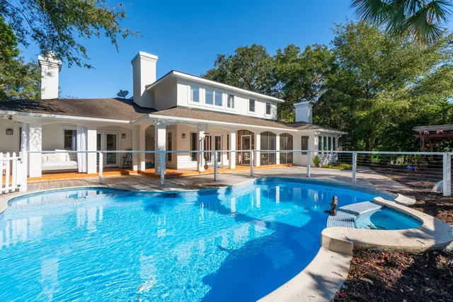 $3,197,500 | 9 Fairway Village Lane, Isle of Palms, SC 29451