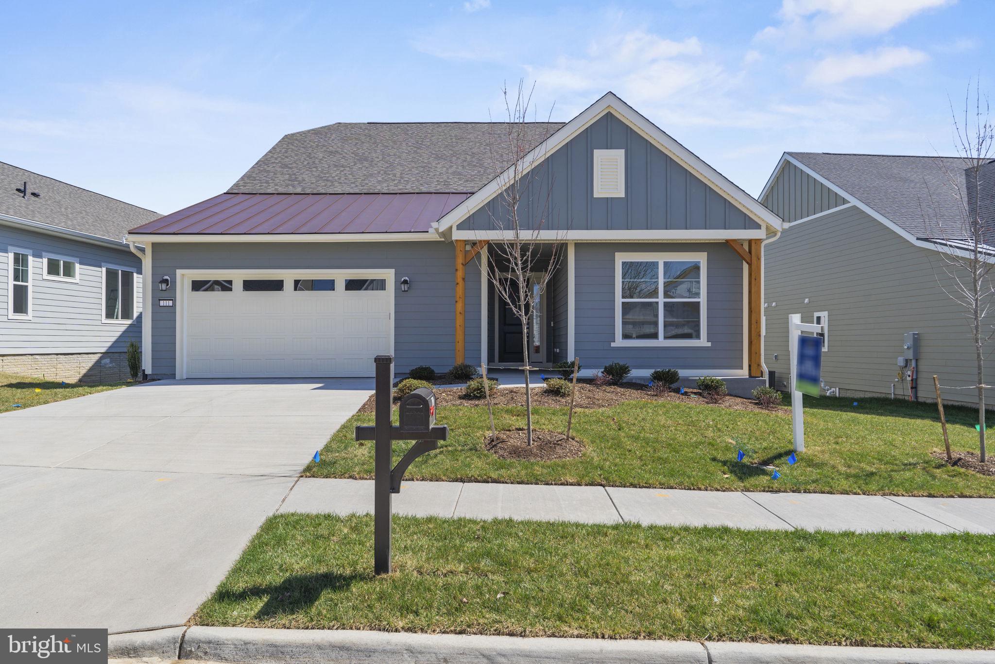 111 Cowbird St Lk  