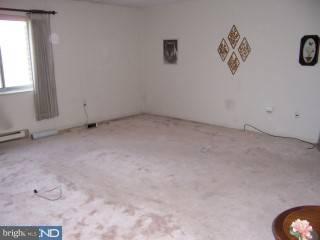 860 Lower Ferry Road, Unit 5E Ewing, NJ 08628 - Photo 3 of 6