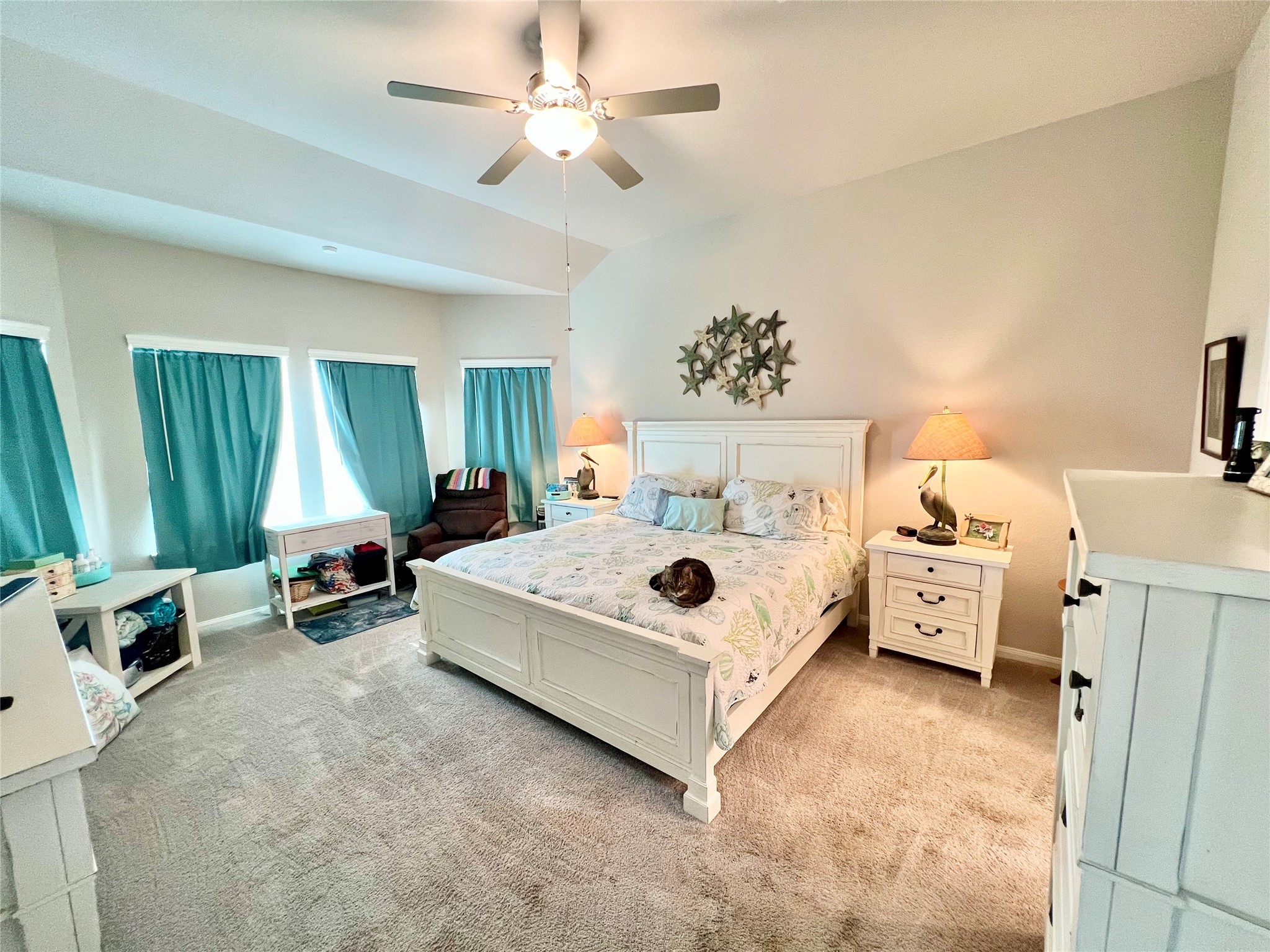 10013 Hermann Trace Texas City, TX 77591 - Photo 11 of 22 a living room with furniture and a table