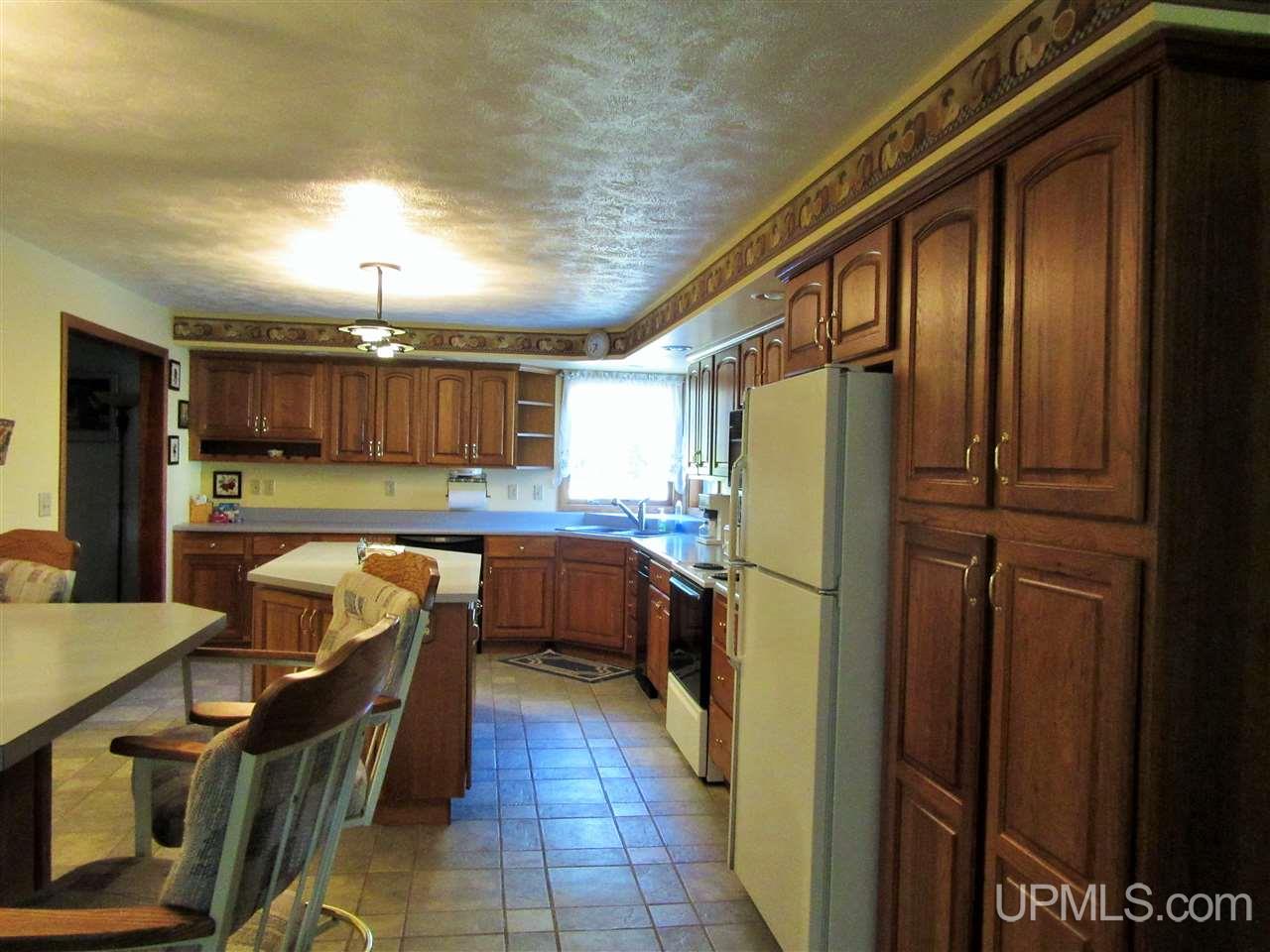 876 North Co Road Manistique, MI 49854 - Photo 17 of 30