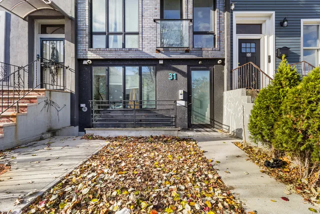 $989,000 | 31 Bleecker Street, Unit 1R | Bushwick