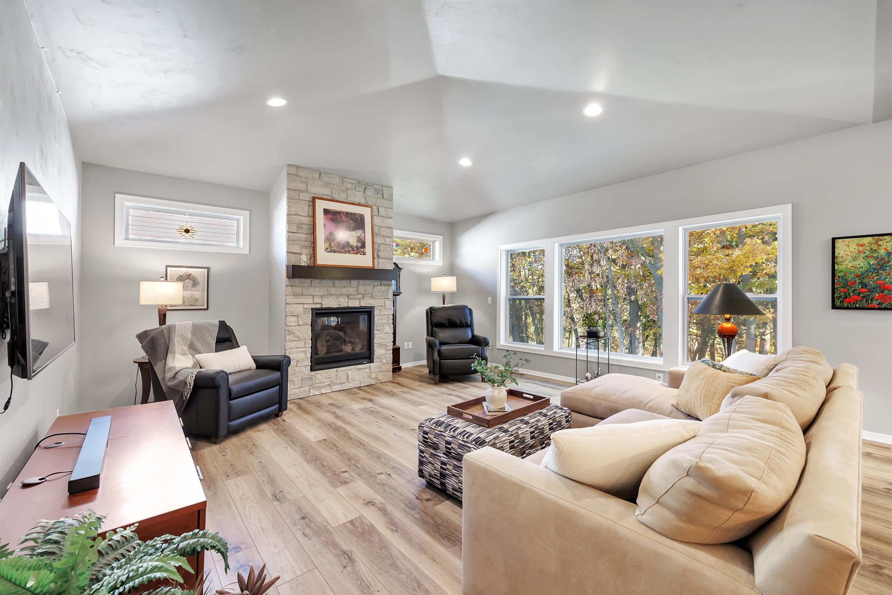 3347 Largo Ridge Drive Green Bay, WI 54311 - Photo 12 of 33